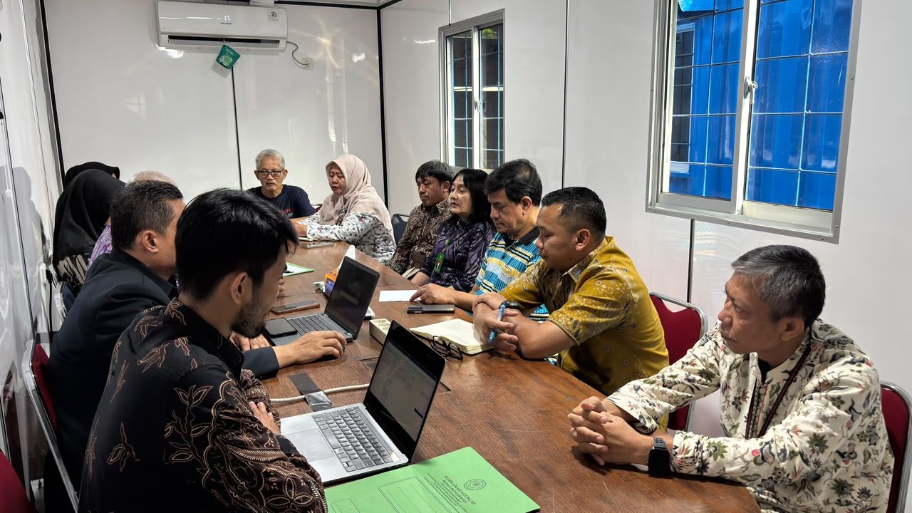Pengadilan Negeri Jakarta Selatan Laksanakan Closing Meeting Pengawasan Reguler Bawas Mahkamah Agung RI