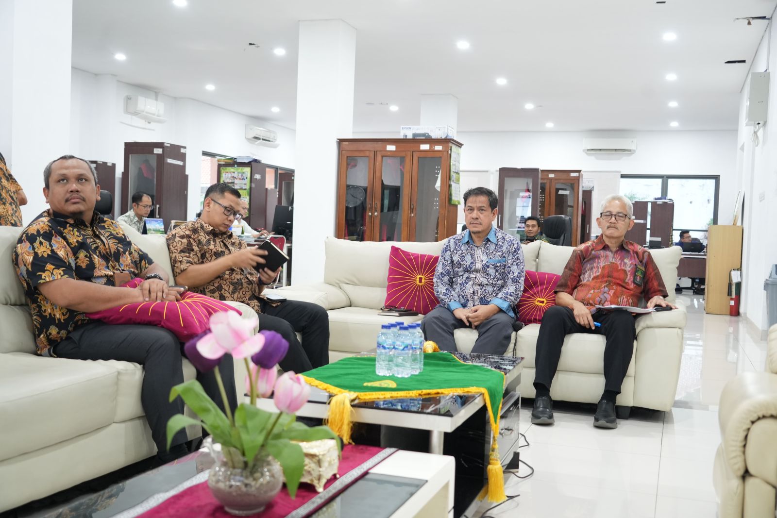 PN Jakarta Selatan Ikuti Pembinaan Implementasi UU No. 20 Tahun 2025 dan SEMA No. 2 Tahun 2026