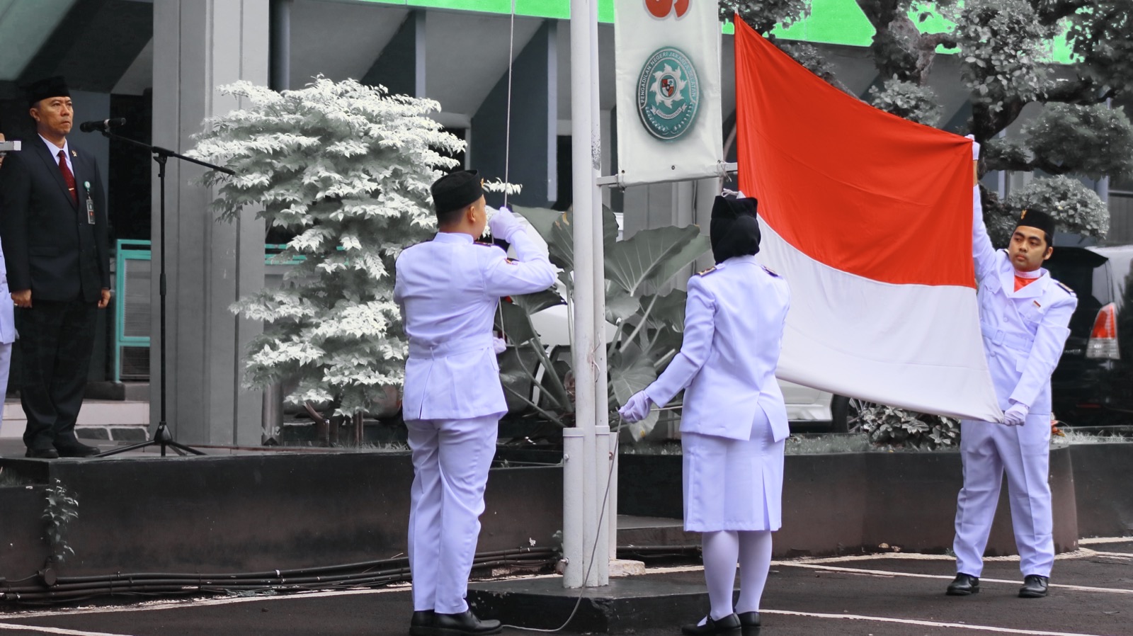 Pengadilan Negeri Jakarta Selatan Memperingati Hari Sumpah Pemuda ke-97