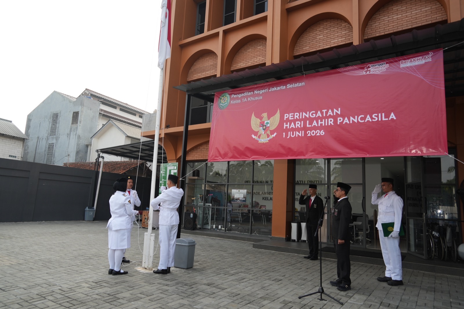 Upacara Hari Lahir Pancasila di PN Jakarta Selatan